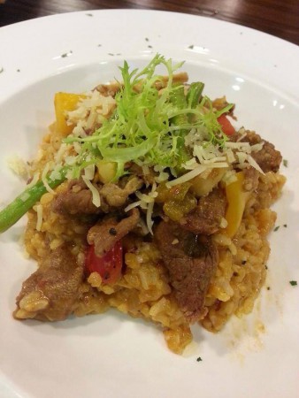 墨西哥辣味牛肉燉飯